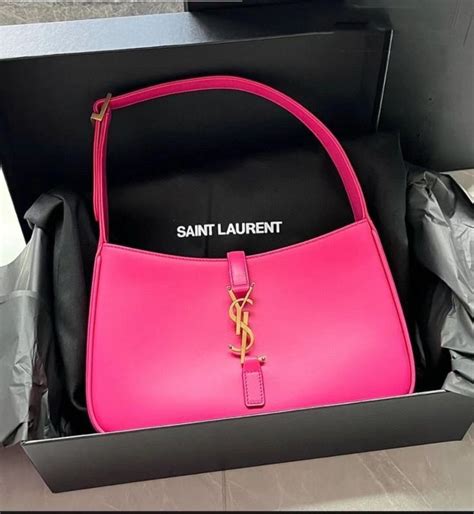 ysl borsa rosa e blu|Borse YSL nuova collezione .